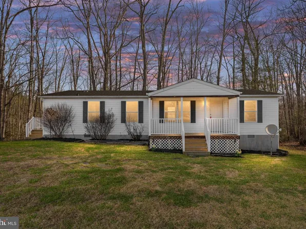 14227 Springfield Ln, King George, VA 22485