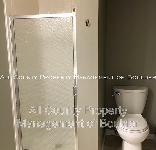 3850 Paseo Del Prado #1 — Photo 18