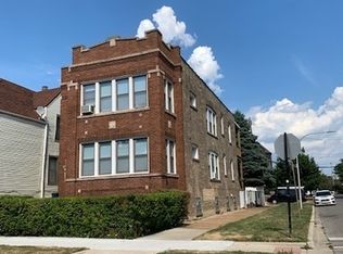 3501 N Whipple St, Chicago, IL 60618