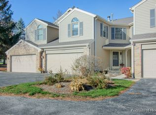 27W190 Emerson Ct, Winfield, IL 60190