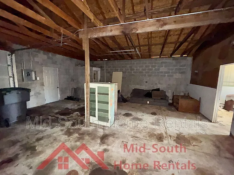 135 Greer St — Photo 25