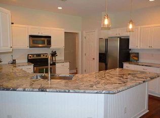 6 Garden Grove Ct, Beaufort, SC 29907