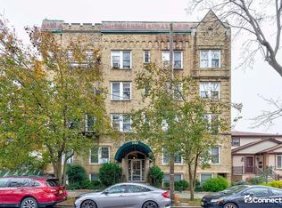122 W 39th St, Bayonne, NJ 07002