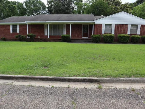 1259 John St, Prentiss, MS 39474