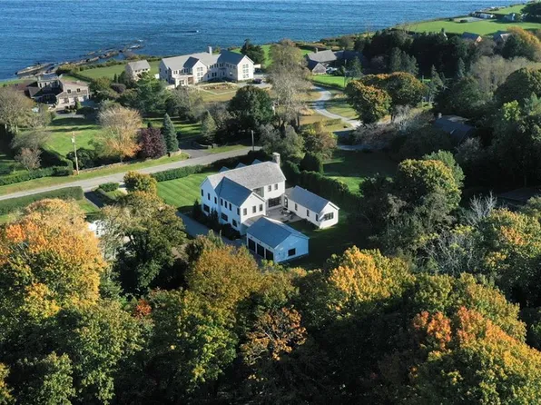 766 Indian Ave, Middletown, RI 02842