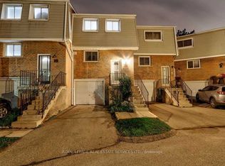 400 Mississauga Valley Blvd #76, Mississauga, ON L5A 3N6