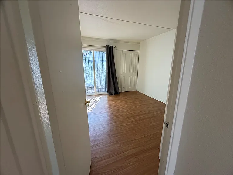 1505 Robert Weaver Ave — Photo 13