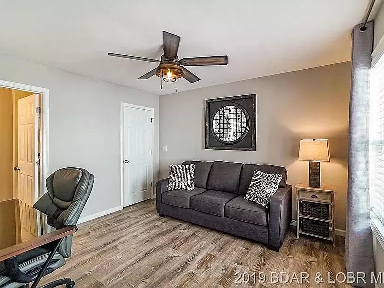 55 Arrowhead Beach Rd — Photo 5