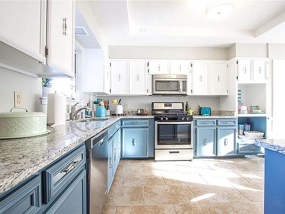 5th image of 6621 Camino Fuente Dr