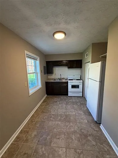 213 South St — Photo 5