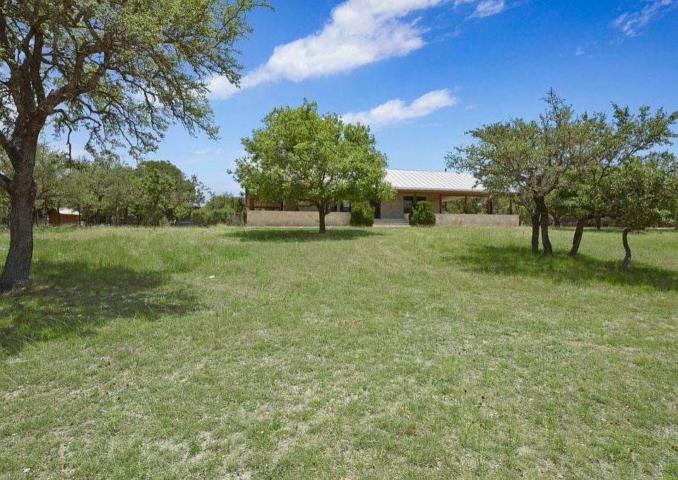 360 Elm Pass Rd, Center Point, TX 78010 Zillow