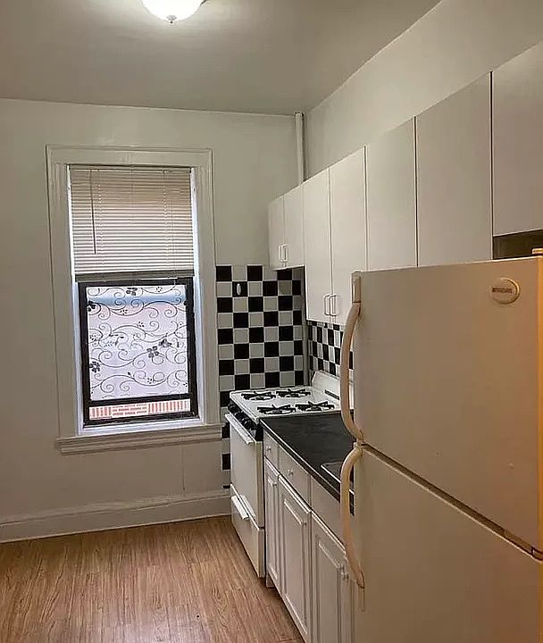 1st image of 202-02 43rd Ave #3D