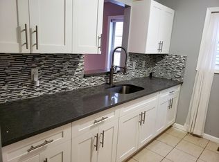 225 Whiton St #1E, Jersey City, NJ 07304