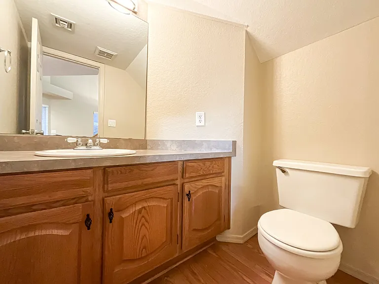 9276 E Sutton Dr — Photo 9