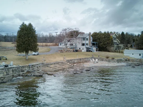 3666 Us Highway 9, Peru, NY 12972
