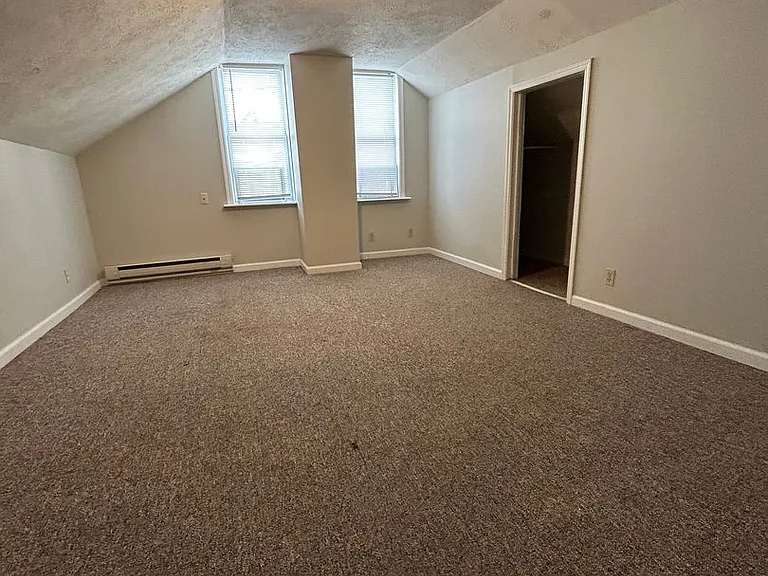 1402 Alabama St — Photo 19