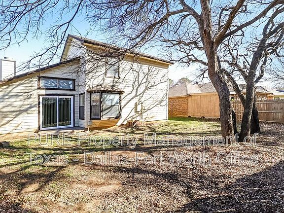 2nd image of 2316 Summer Oaks Ct