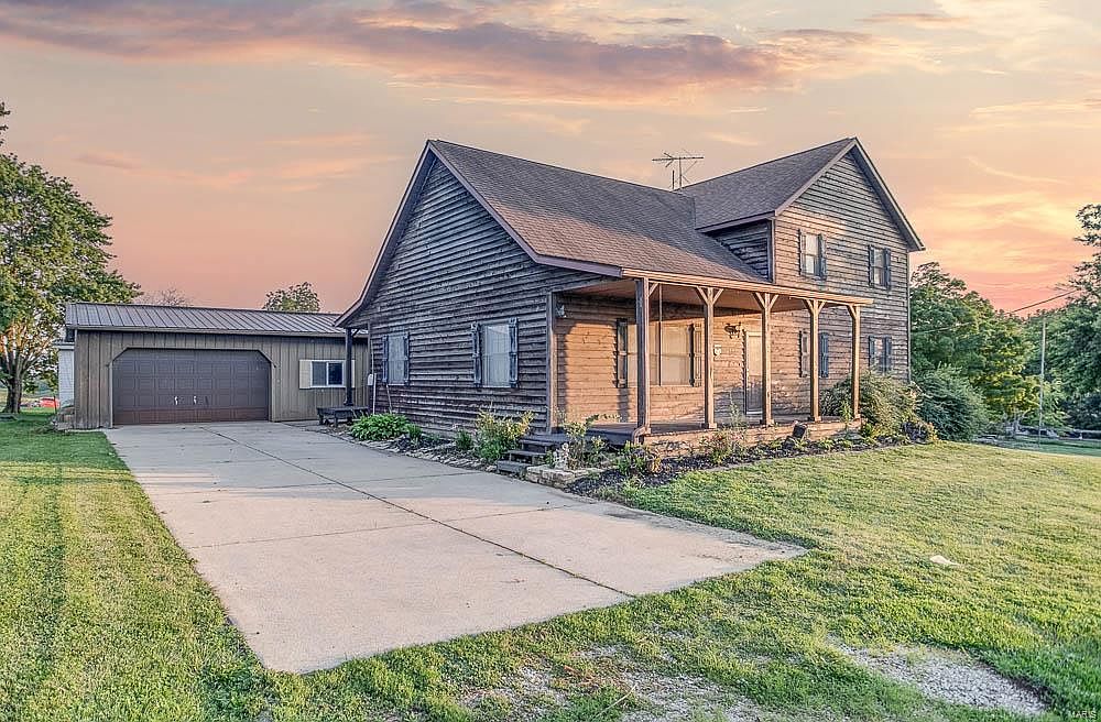 105 Jefferson St, Batchtown, IL 62006 MLS 24045915 Zillow