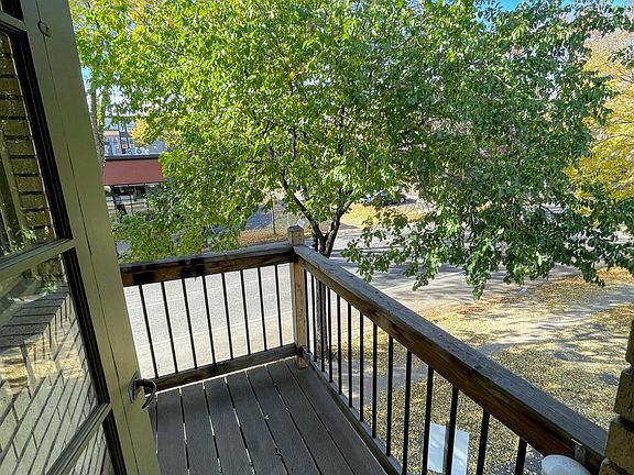 4th image of 525 University Ave SE APT 201