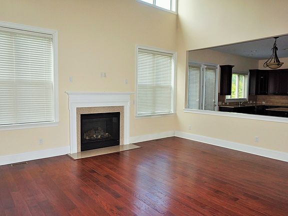 5th image of 7309 Edenbridge Ln