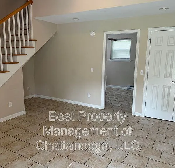 4683 Cary Ln — Photo 10
