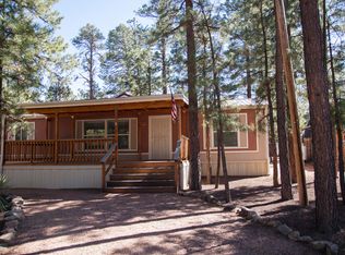 2151 Woods Dr, Overgaard, AZ 85933