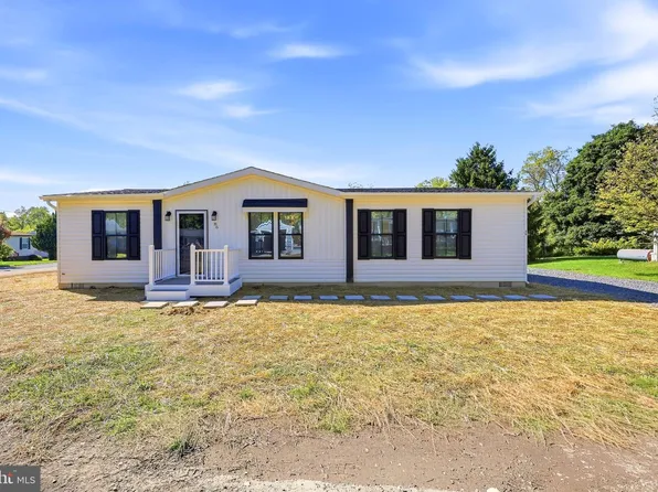 86 Fletcher Ct, Martinsburg, WV 25404
