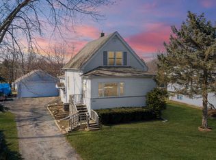 1N590 Center Ave, West Chicago, IL 60185