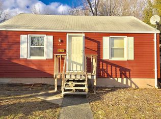 44 Bina Ave, Windsor, CT 06095