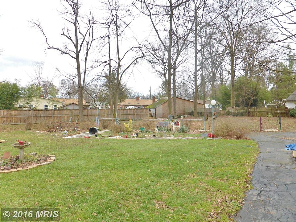 2nd image of 4222 Fairglen Dr