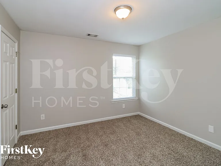 314 Tuggle Ct — Photo 15