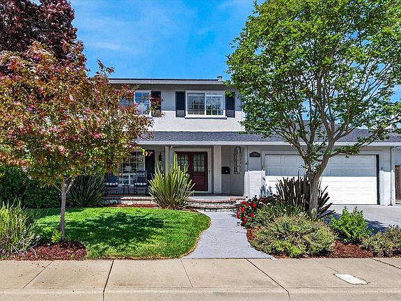 2nd image of 5218 Ridgevale Way
