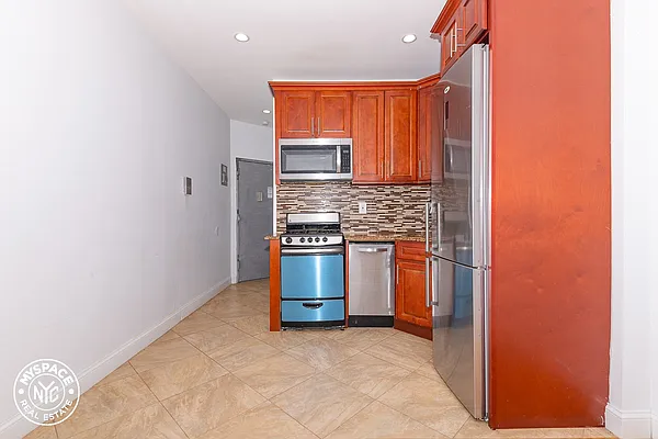 Rented by MySpaceNYC | media 16