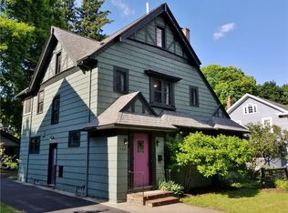 220 Castlebar Rd, Rochester, NY 14610