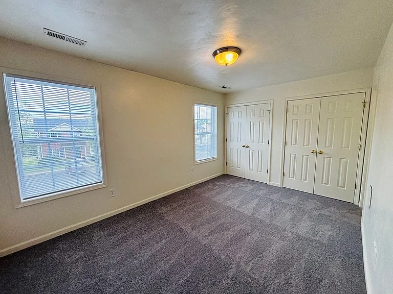 50 Salem Ln — Photo 9