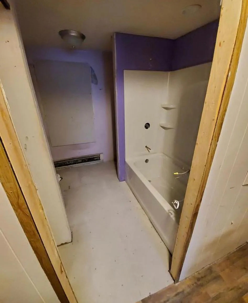 1207 Fern Dr — Photo 2