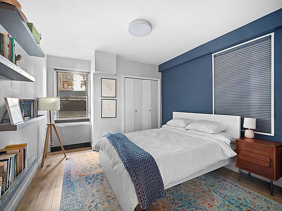 3rd image of 400 E 85th St APT 1A