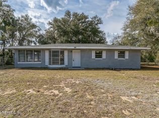 107 Cherokee Dr, Interlachen, FL 32148