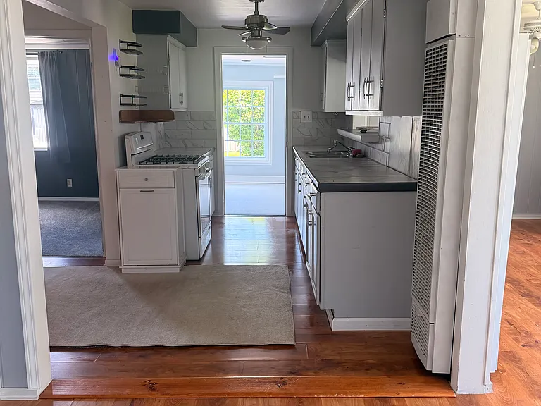 2137 River Rd — Photo 18