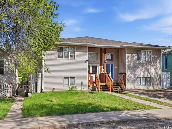 222 V AVENUE S, Saskatoon, SK S7M 3B3