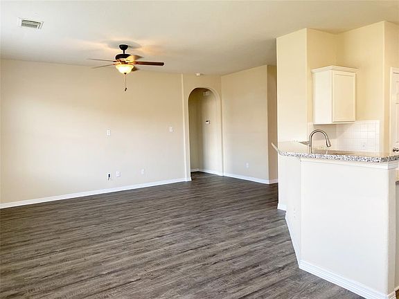 4th image of 2920 Ashbrook Ln