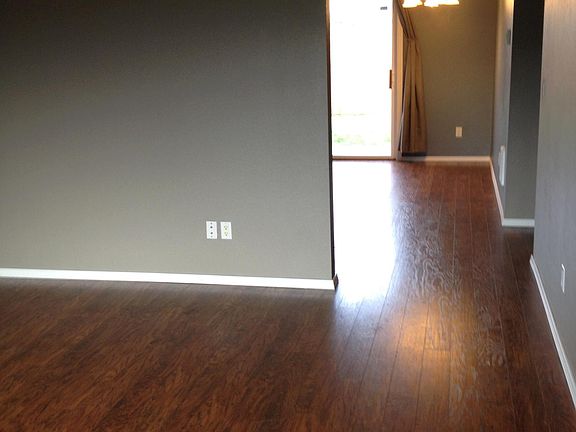 4th image of 16412 NE 22nd St