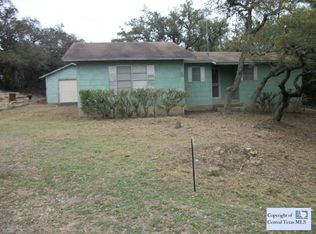 652 Creekside Dr, Canyon Lake, TX 78133