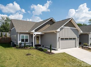 11 Cozy Cottage Way, Arden, NC 28704