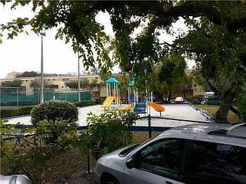 2nd image of 9365 Fontainebleau Blvd APT E112