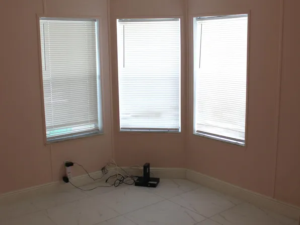 13171 SW 9th Court, Davie, FL 33325