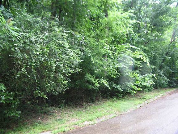 2nd image of 112-114 Creekside Dr
