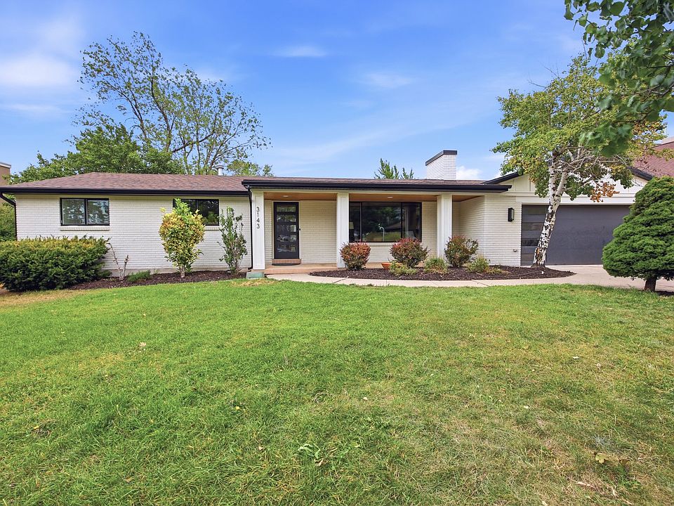 1st image of 3143 E Del Mar Dr S
