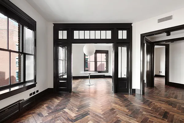 Rented by Compass | media 13