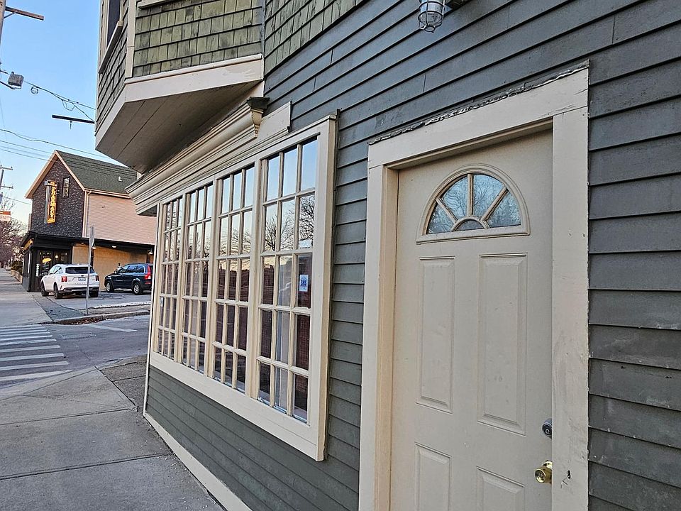 Front private entrance.
